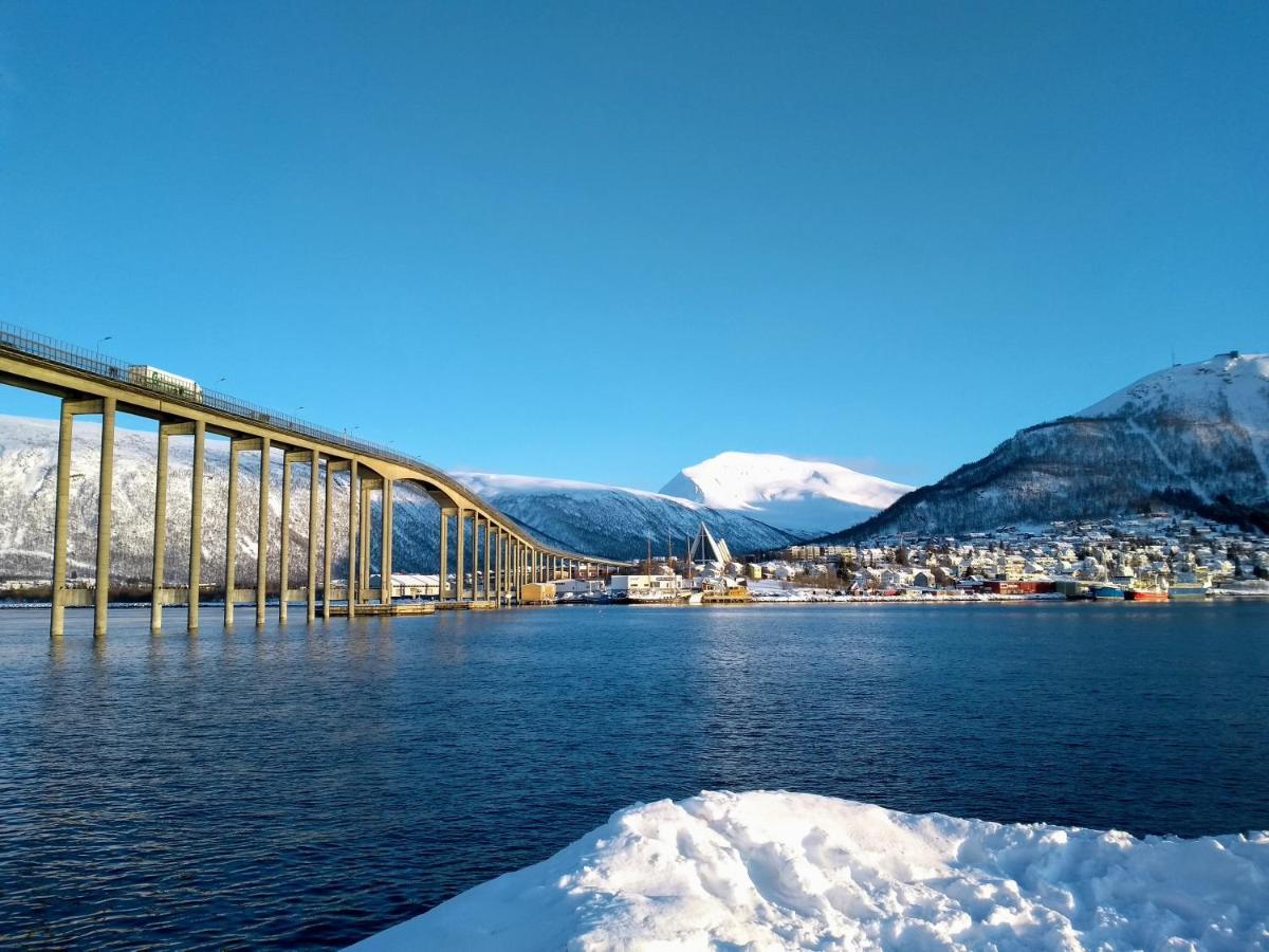 Tromso Coco Apartments In Center Exteriör bild