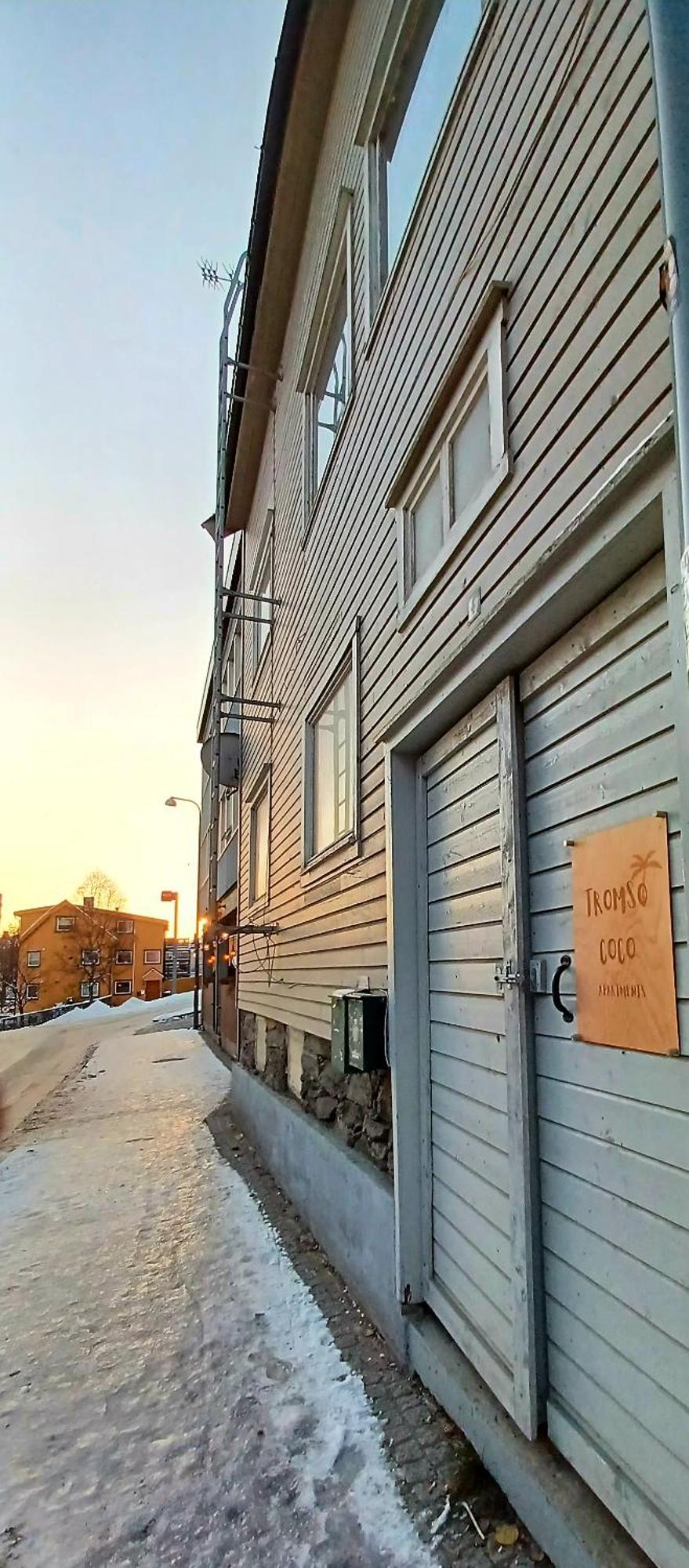 Tromso Coco Apartments In Center Exteriör bild